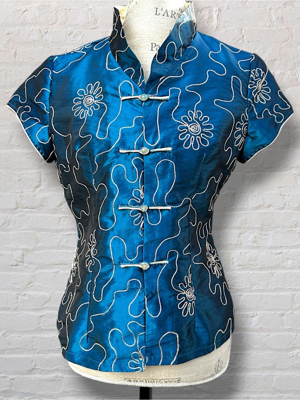 Bo Xi Hua Fu Teal Embroidered Mandarin Collar Frog Closure Top XL